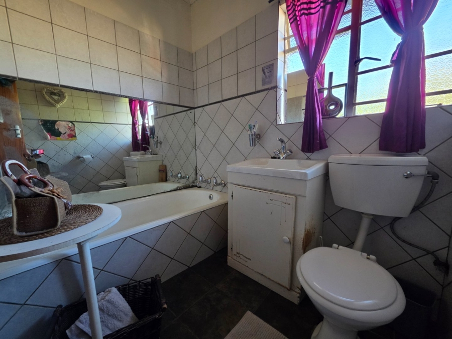 3 Bedroom Property for Sale in Vaalpark Free State